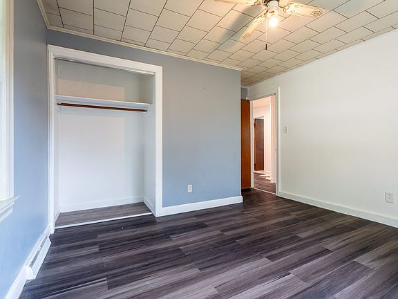 3rd image of 846 Crestway Dr