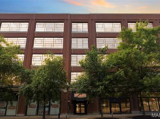 4100 Forest Park Ave #322, Saint Louis, MO