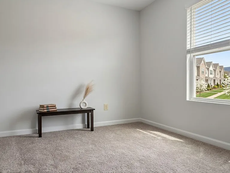1215 Nesters Store Pl SW — Photo 3