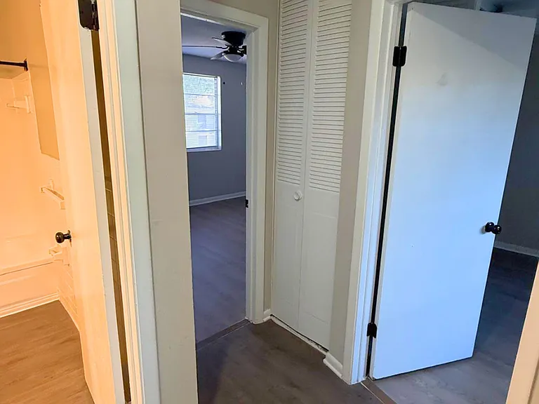 Move In Free at Cielo at University - No Admin Fee + One Month Free! — Photo 23