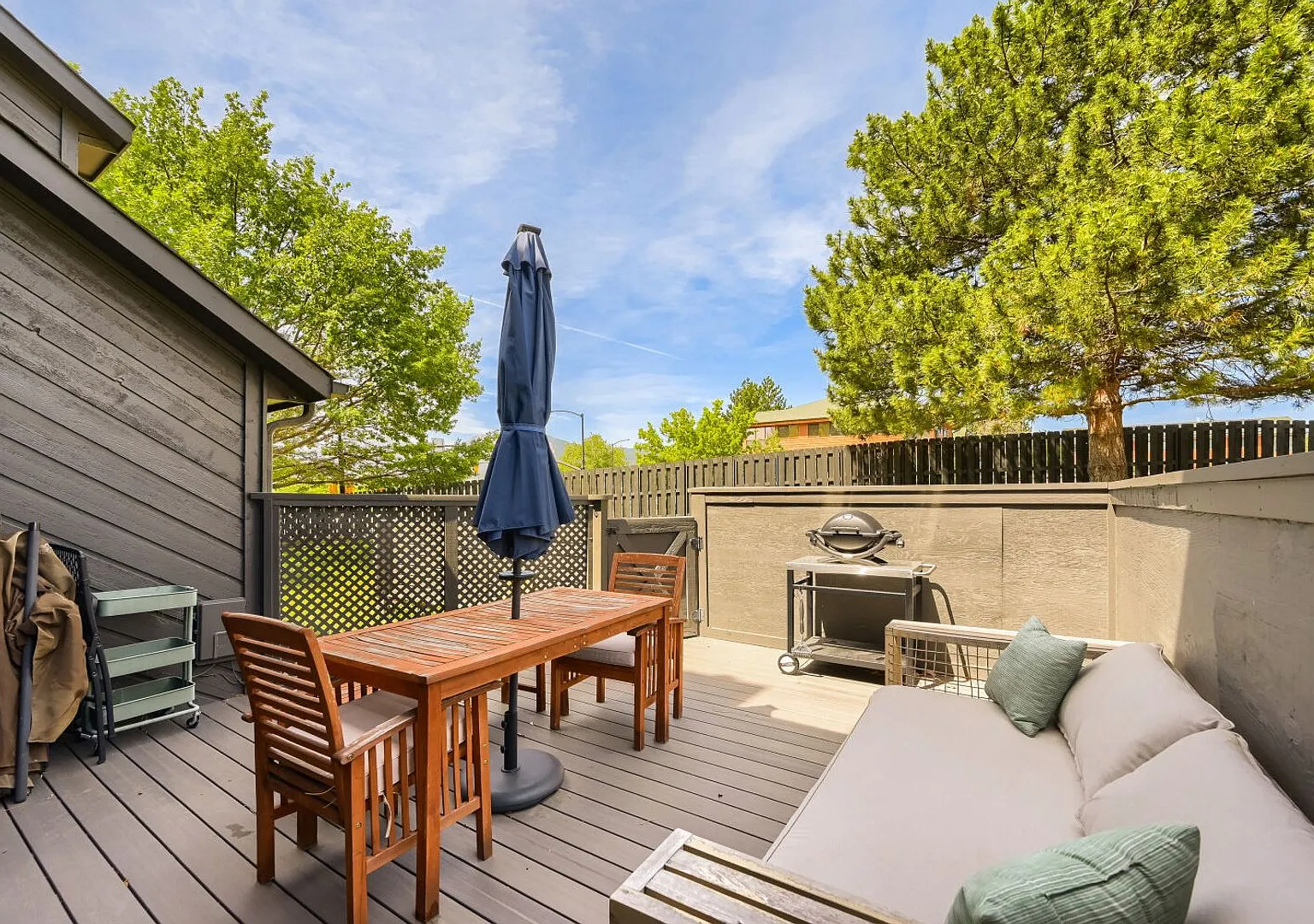 Charming Updated 3BR Gem | Great Boulder Access — Photo 4