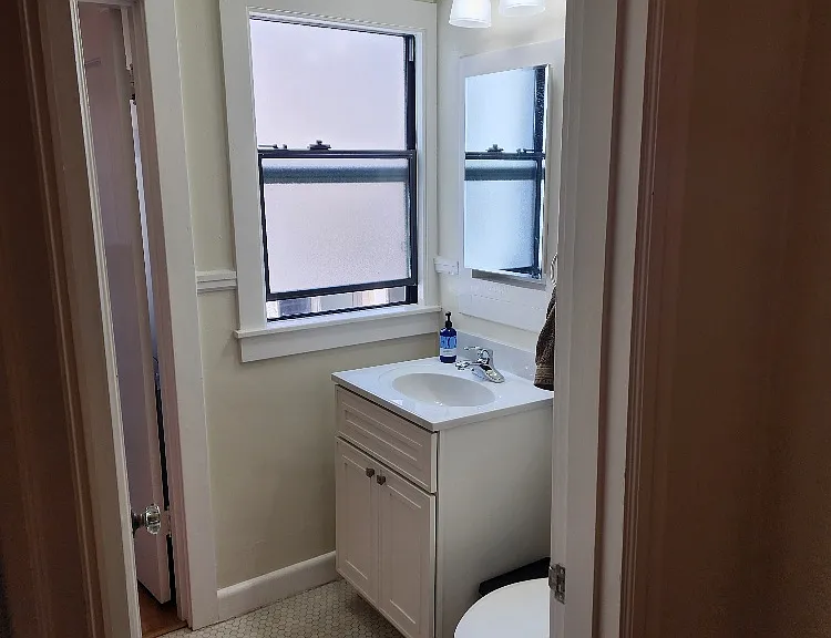 2339 Hilgard Ave #303 — Photo 24