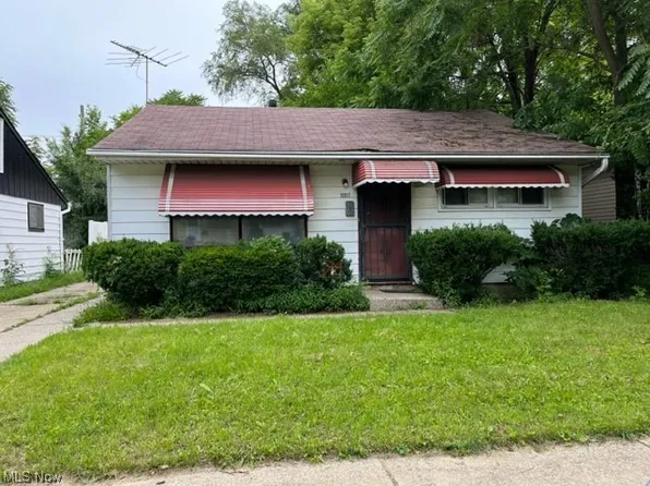 10917 Parkedge Dr, Cleveland, OH 44104