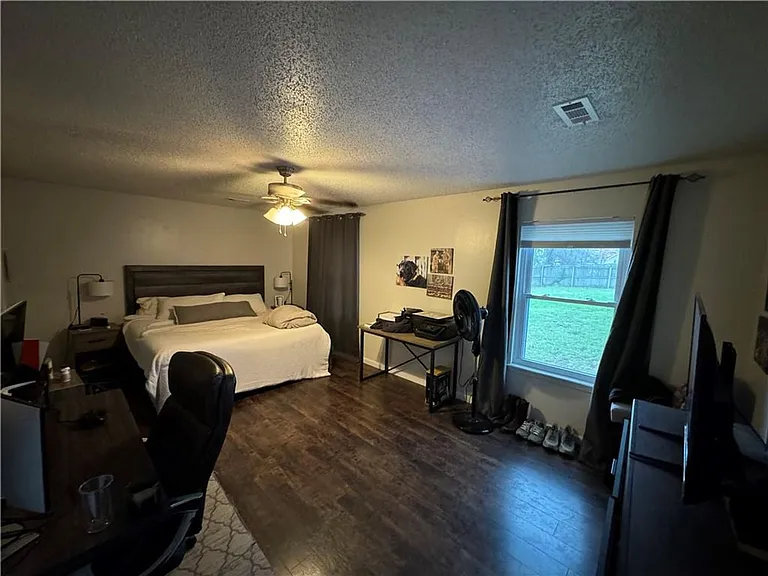 2502 W Megan Dr — Photo 8