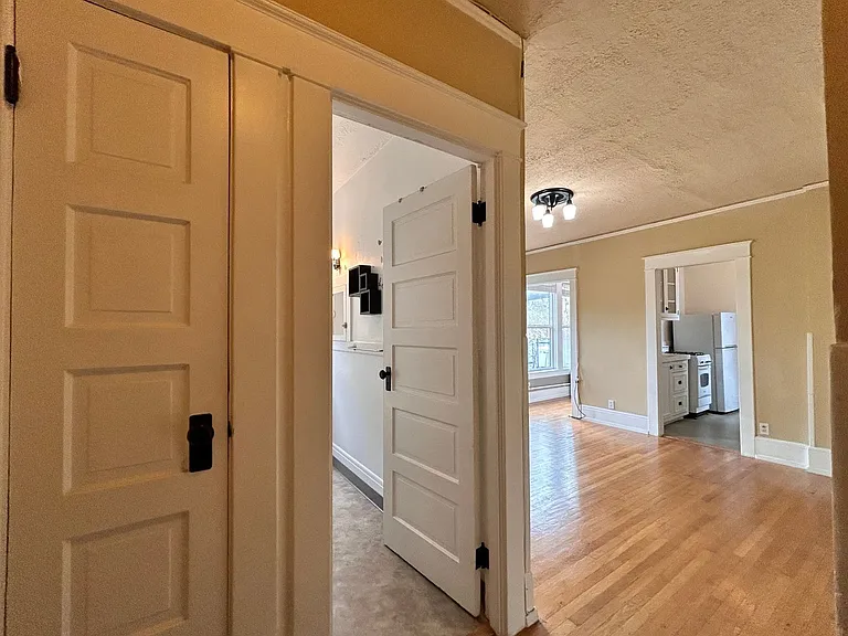 1631 NW Everett St #407 — Photo 3