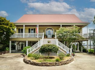 446 Batchelor Bay Dr, Windsor, NC 27983