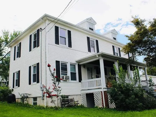 28 N Willow St, Harrisonburg, VA 22802