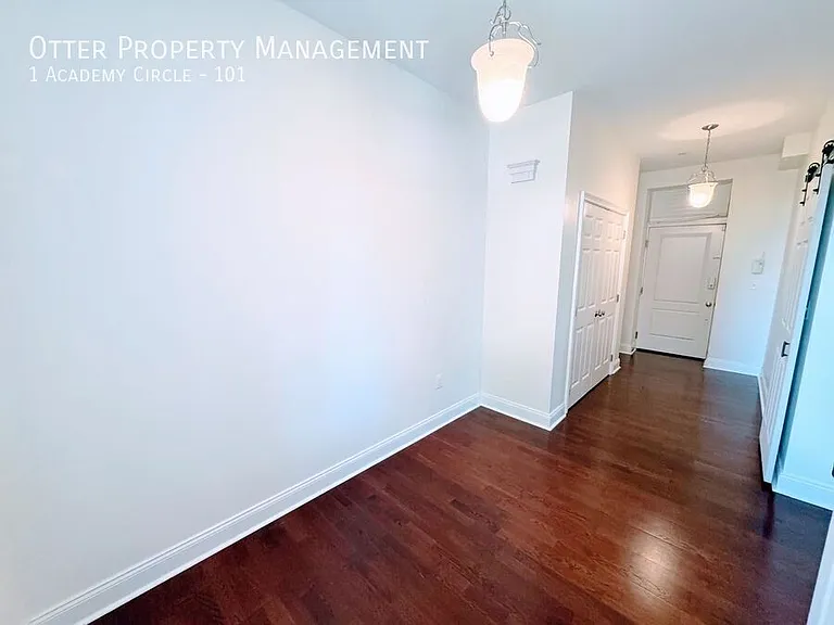 1 Academy Cir #101 — Photo 13