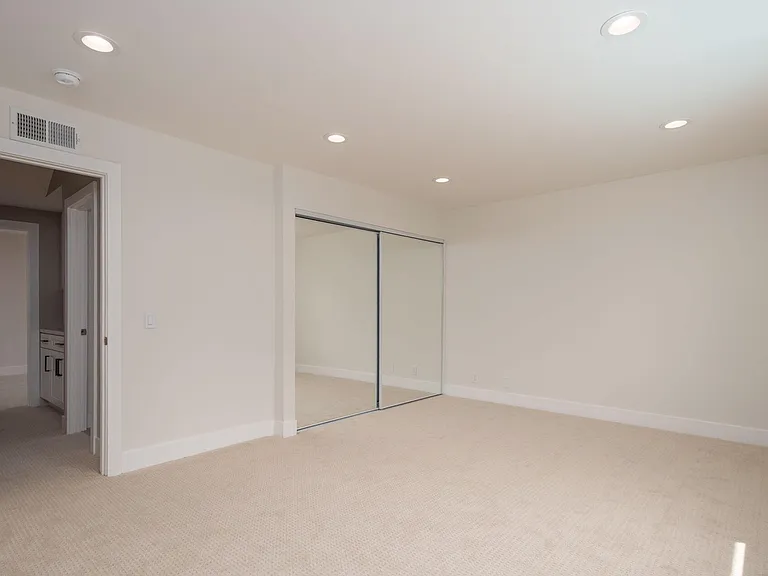 3577 Radcliffe Rd — Photo 20