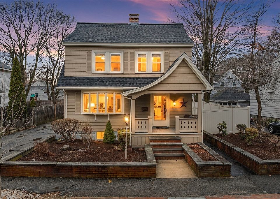 1st image of 24 Smith Ave