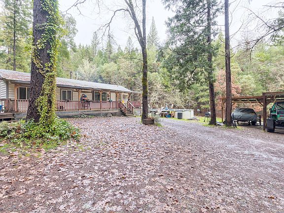 4th image of 1200 Lower Wolf Creek Rd