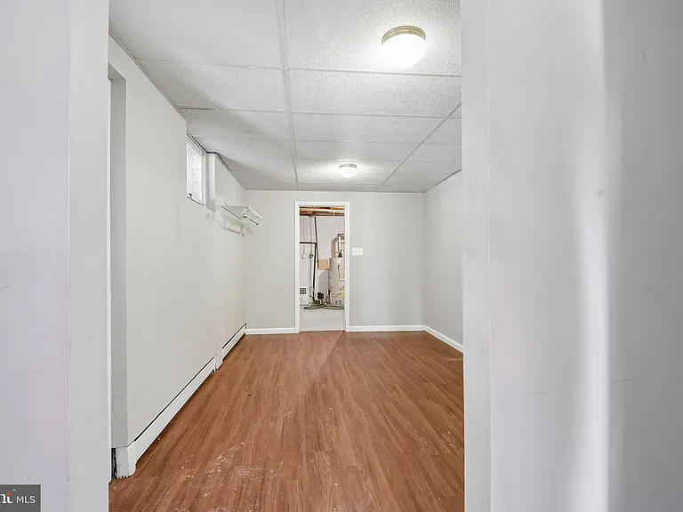 10206 Green Clover Ct — Photo 36