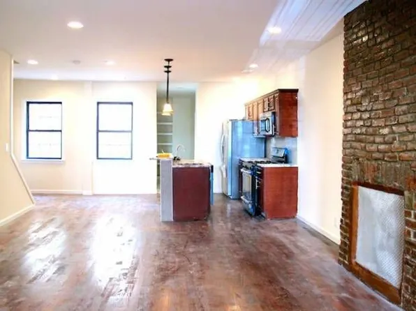 366 Evergreen Ave, Brooklyn, NY 11221