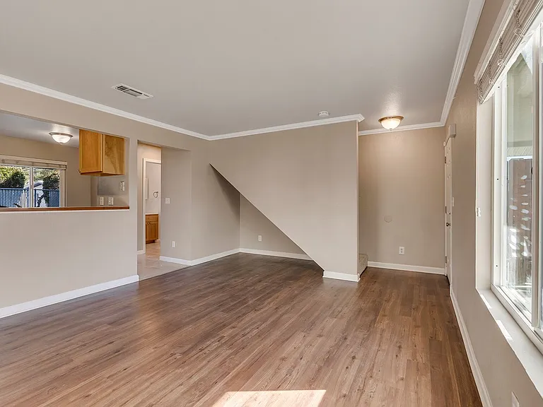 4296 Clay St — Photo 3