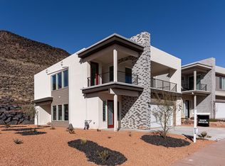 904 Walker Way St, Saint George, UT 84770