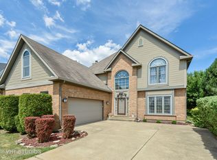 32 S Josephine Ct, Des Plaines, IL 60016