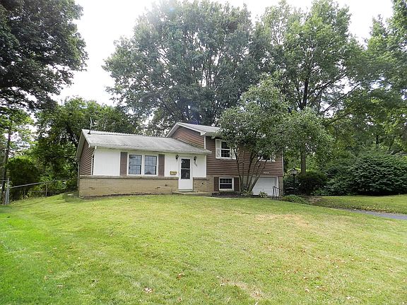 3rd image of 1084 Hunt Valley Dr