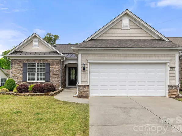 15164 Legend Oaks Ct, Fort Mill, SC 29715