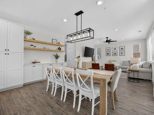 6016 Waddington Way, Roseville, CA 95747