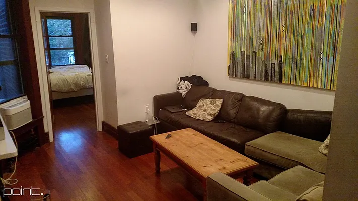 Rented by Point NYC | media 11