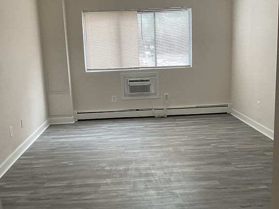 2nd image of 5220 Fitch St SE #10