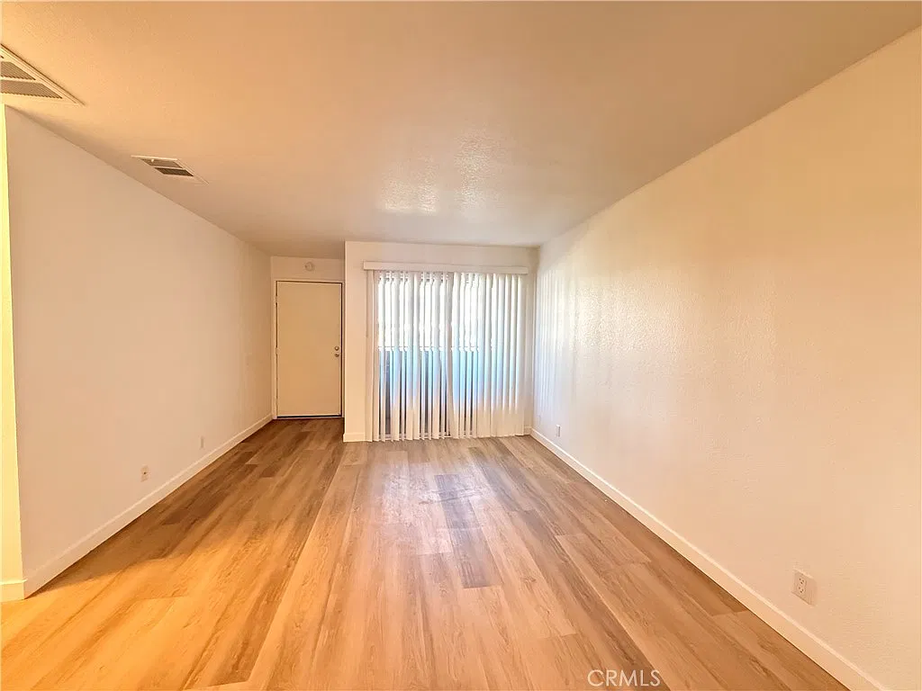 1 bed, 589 sqft, $1,600 — Photo 4