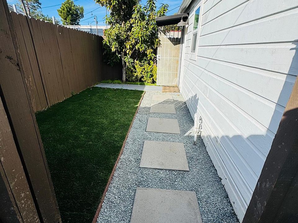 1st image of 4267 33rd St #B