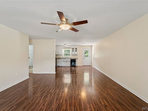 5th image of 3213 Sylvania Pl