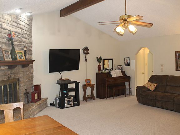 5th image of 4432 Haner Dr