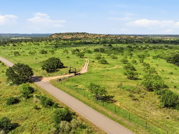 5230 County Road 409, Valley Spring, TX 76885
