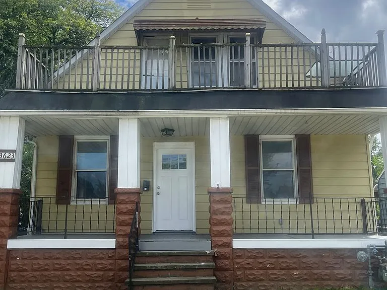 Bennington Ave. 13623 — Photo 1