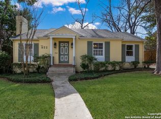 822 Wiltshire Ave, Terrell Hills, TX 78209