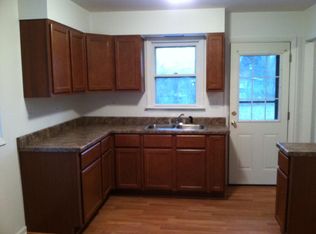 194 Dannell Pl, Spring Grove, IL 60081