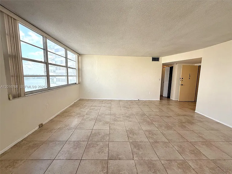 1351 NE Miami Gardens Dr #626E — Photo 11