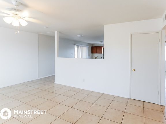 5th image of 5307 W Cambridge Ave