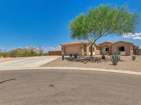 2nd image of 10269 W Shetland Ln