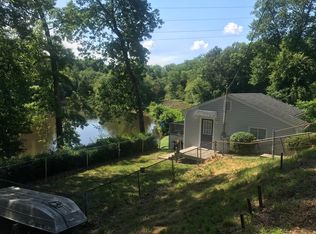 17702 Branders Bridge Rd, South Chesterfield, VA 23834