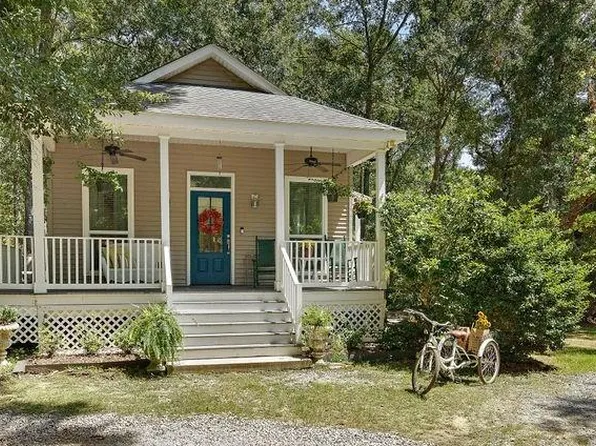 515 Lamarque St, Mandeville, LA 70448
