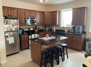 308 Moody St APT 1, Waltham, MA 02453