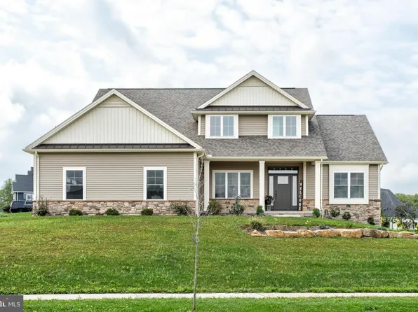 180 Mountain Laurel Dr, State College, PA 16801