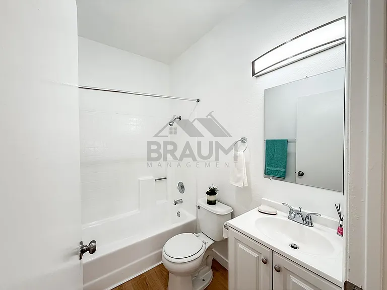 11459 COLLINS ST. — Photo 67