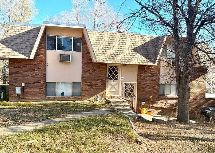 1601 Edora Ct #4 — Photo 1