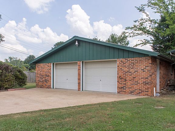 Large detached double garage