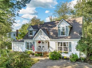 84 Tucker Shore Rd, Belmont, NH 03220