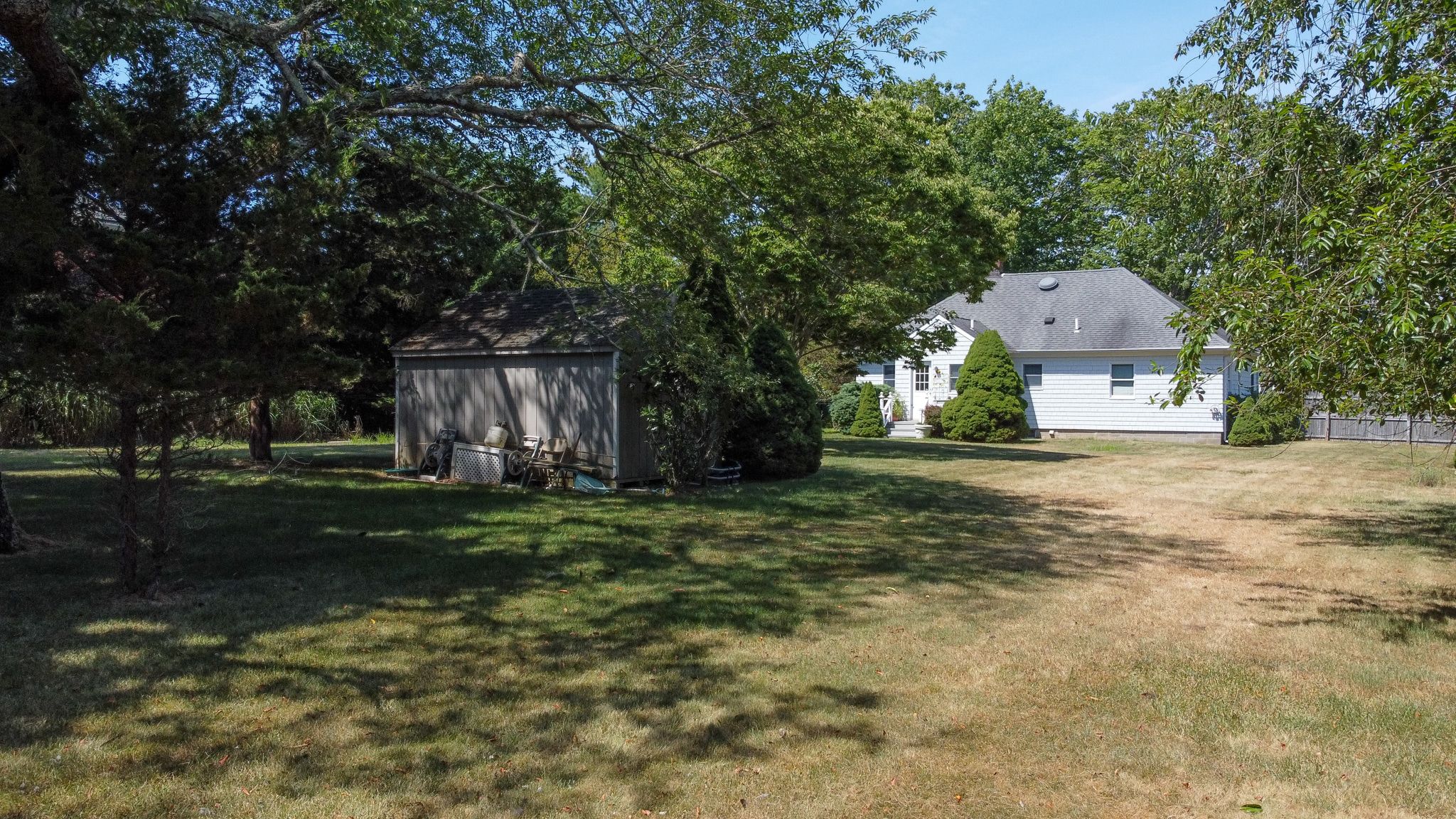 44 Tanners Neck Ln, Westhampton, NY 11977 Out East