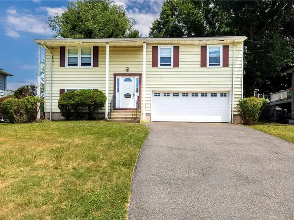 6 Alan Place, White Plains, NY 10607