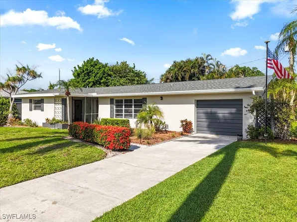 5034 Westminster Dr, Fort Myers, FL 33919