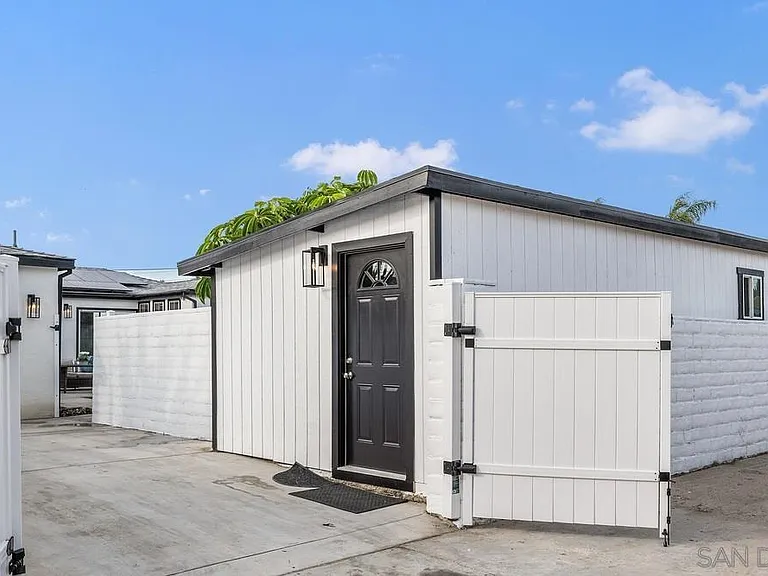 1333 Nashville St #1 — Photo 6