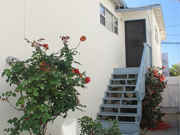 2nd image of 518 N Francisca Ave #A