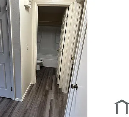 5303 Parker Rd E #7 — Photo 7